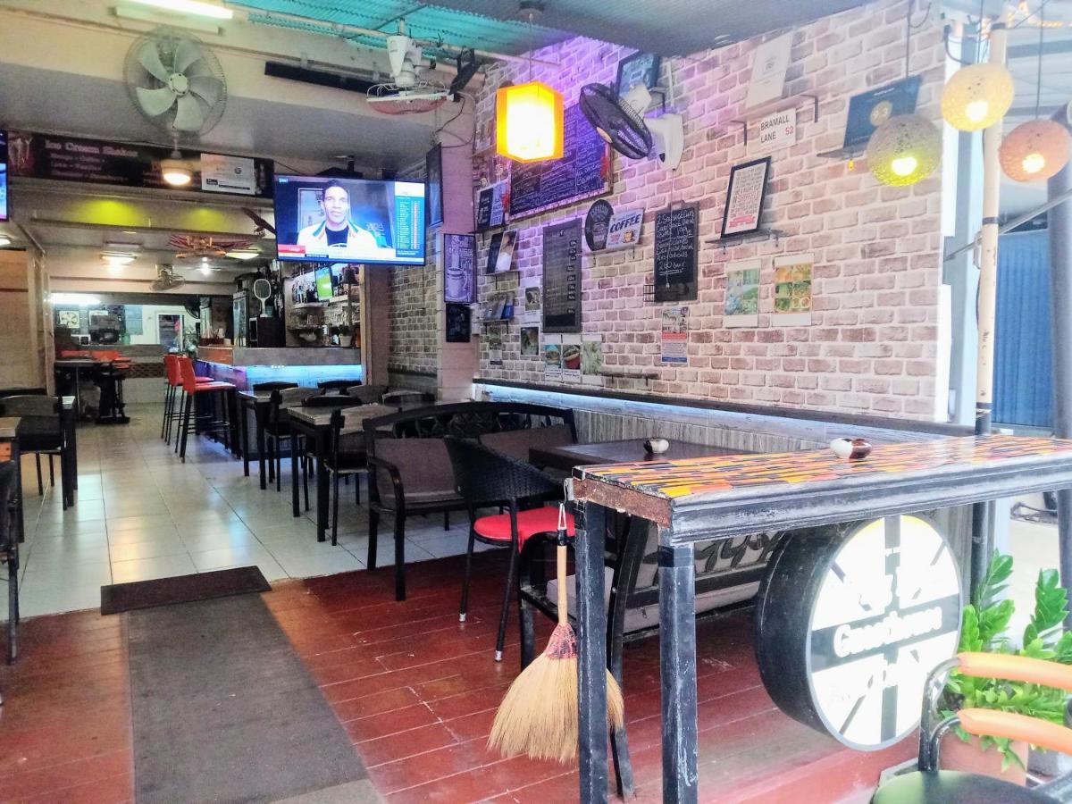 Living Room Guesthouse & Cafe Bar Karon Exterior foto